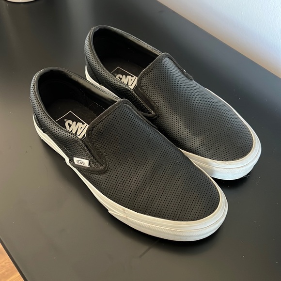 Vans Slip ons Perforated Black - Picture 1 of 5